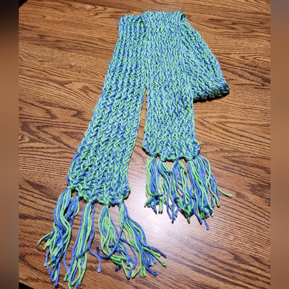 Homemade Scarf Soft Yarn Blue and green 66"